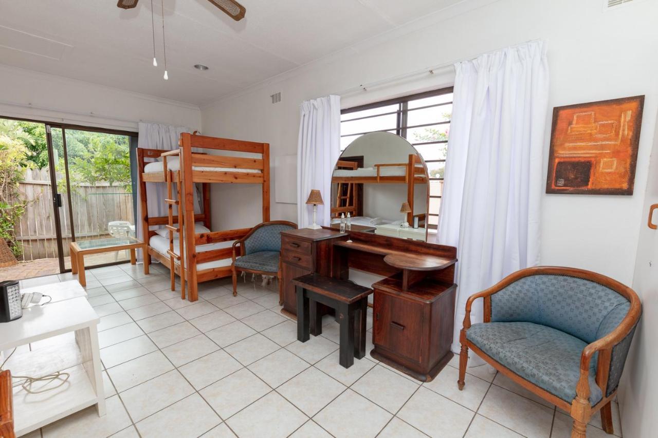 Nothando Backpackers Lodge Plettenberg Bay Exteriör bild