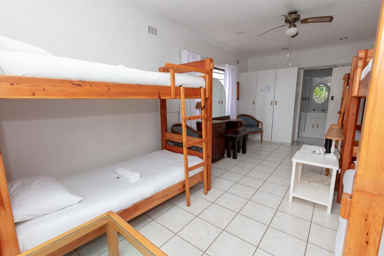 Nothando Backpackers Lodge Plettenberg Bay Exteriör bild